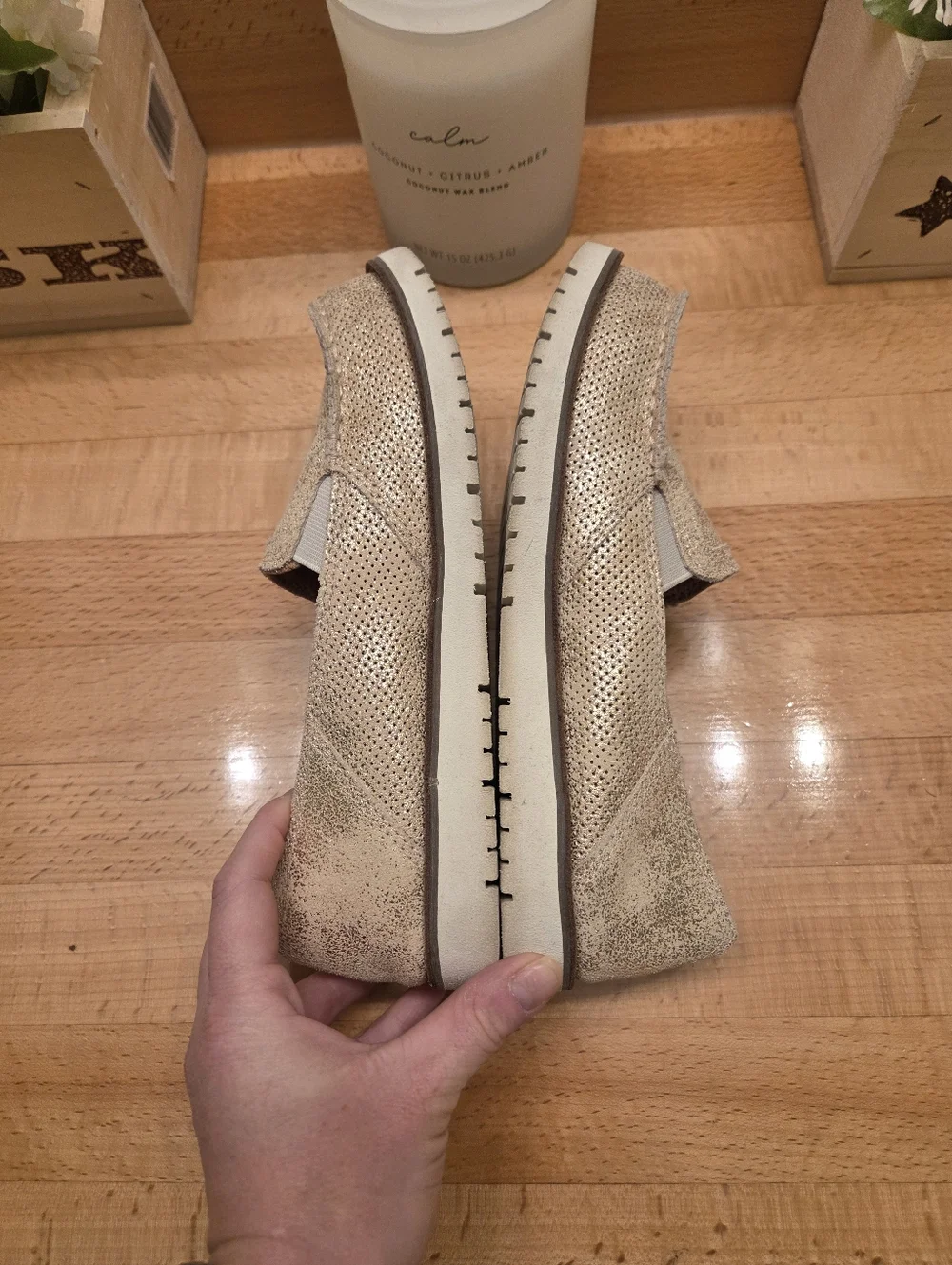 Ariat very good